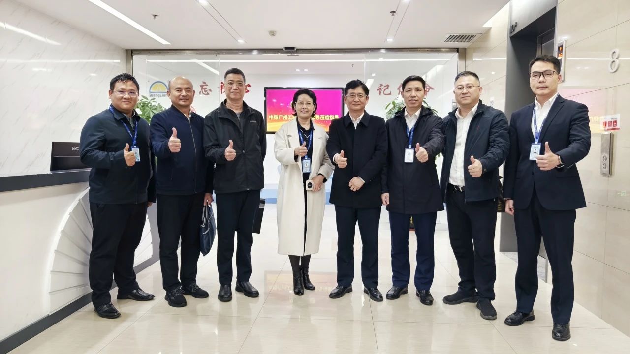 尊龙Z6官方网站集团｜尊龙Z6官方网站与中铁广州工程局开展高层互访 共商智能制作相助路径